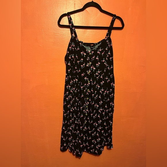 Torrid Black Top with Pink Flamingo Print - Picture 5 of 6